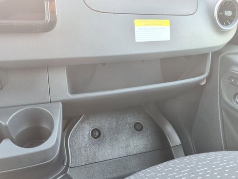 Used 2022 Mercedes-Benz Sprinter 3500 image 37