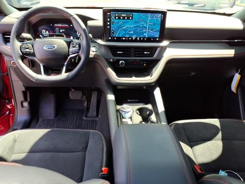 Used 2025 Ford Explorer ST AWD/4WD image 14