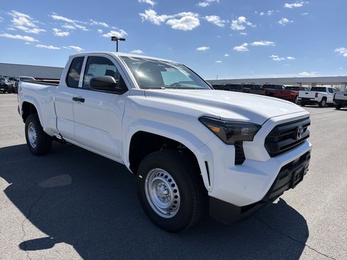 New 2026 Toyota Tacoma SR RWD image 2