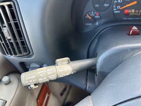 Used 1999 GMC Savana 1500 image 70