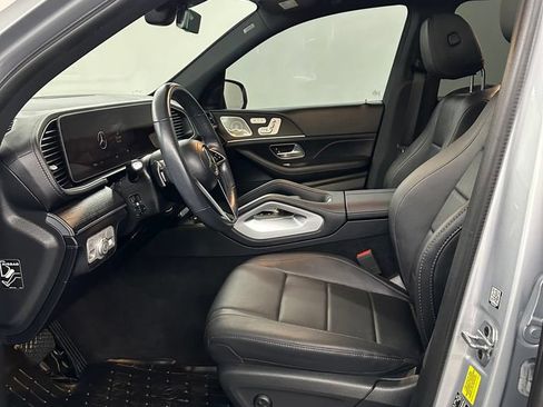 Used 2024 Mercedes-Benz GLE 450 4MATIC w/ AMG Line Exterior image 11