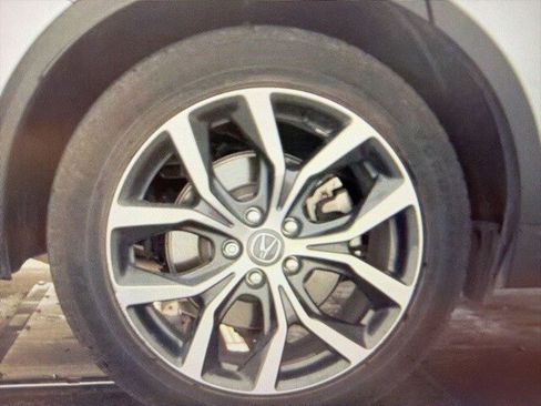 Used 2022 Acura MDX SH-AWD w/ Technology Package image 8