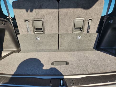 New 2026 Jeep Grand Cherokee L 2WD image 23