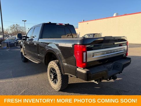 Used 2022 Ford F250 Platinum w/ Tremor Off-Road Package image 4