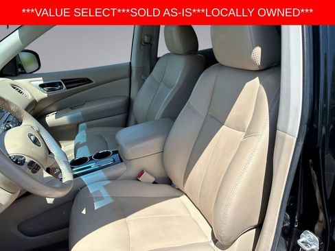 Used 2015 Nissan Pathfinder SL w/ SL Tech Package FWD image 13