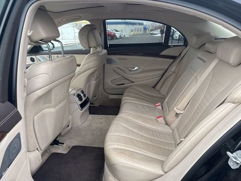 Used 2017 Mercedes-Benz S 550 4MATIC Sedan image 6