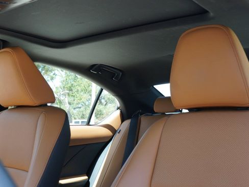 Used 2025 Lexus IS 300 w/ Premium Package RWD image 11