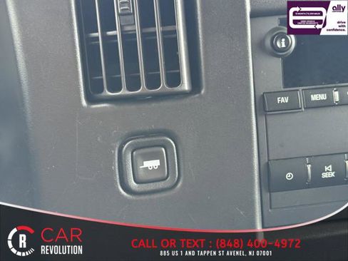 Used 2020 Chevrolet Express 2500 image 17