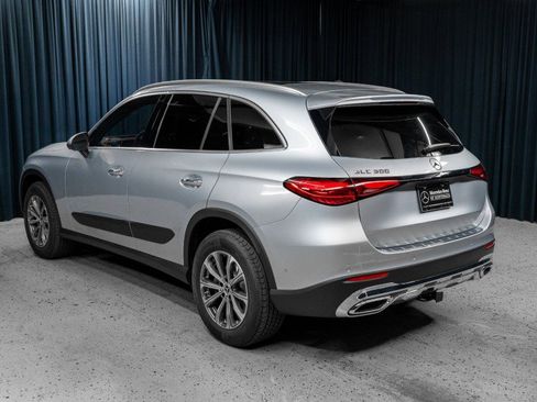 New 2025 Mercedes-Benz GLC 300 image 9