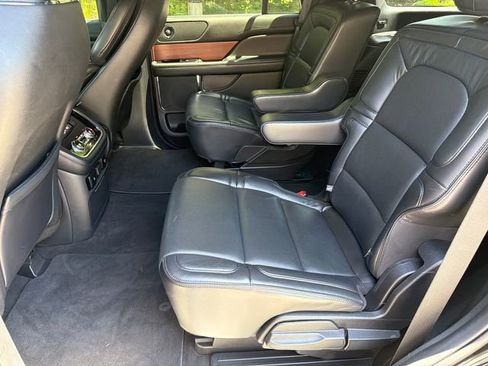 Used 2019 Lincoln Navigator Select w/ Cargo Package RWD image 23