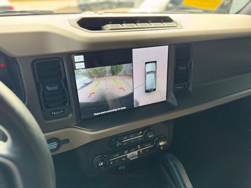 Used 2024 Ford Bronco Wildtrak AWD/4WD image 16