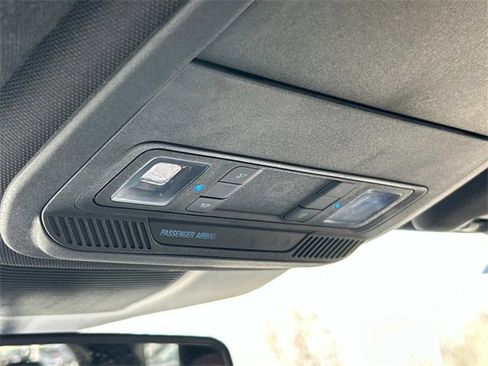 Used 2023 Ford Explorer Platinum w/ Class IV Trailer Tow Package image 40