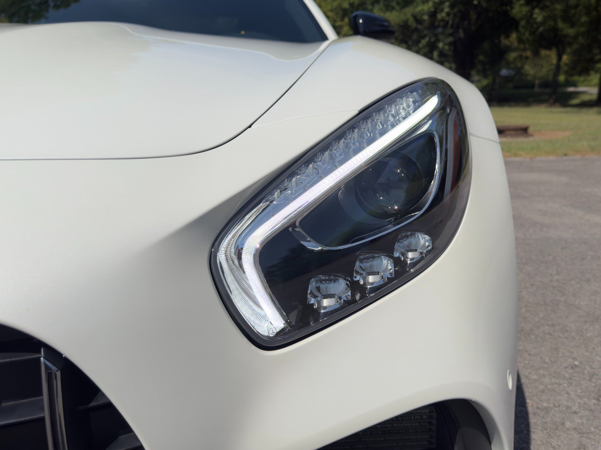 Used 2019 Mercedes-Benz AMG GT Roadster image 44