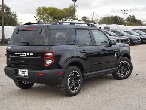 New 2025 Ford Bronco Sport Outer Banks image 6