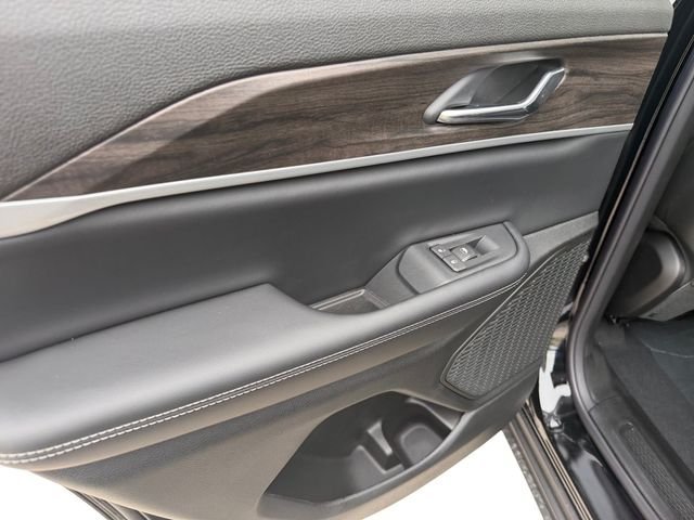New 2026 Jeep Grand Cherokee Altitude AWD/4WD image 11