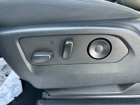 Used 2022 Chevrolet Tahoe LS w/ Driver Alert Package image 21