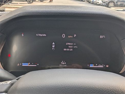 Certified 2025 Jeep Grand Cherokee Laredo image 22