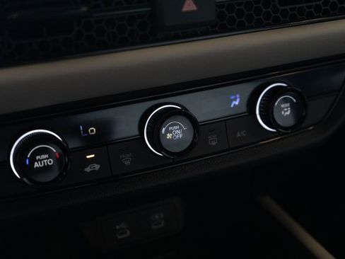 Used 2026 Honda HR-V LX image 21