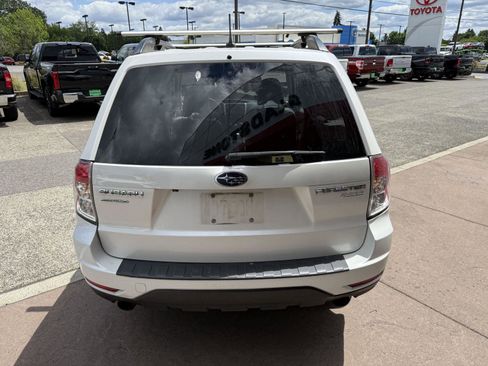 Used 2013 Subaru Forester 2.5X Limited AWD/4WD image 5