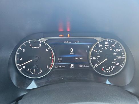 Used 2021 Nissan Sentra SV image 26