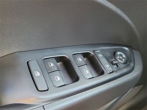 New 2026 Hyundai Venue SE image 15