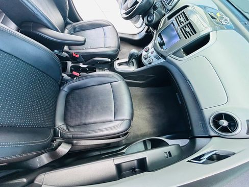 Used 2015 Chevrolet Sonic LTZ image 32