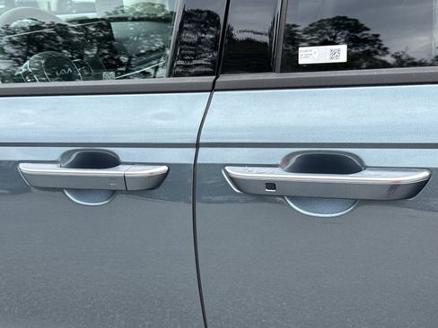 New 2026 Kia Carnival SX Prestige FWD image 30