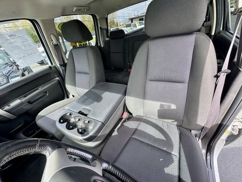 Used 2011 Chevrolet Silverado 2500 LT image 11