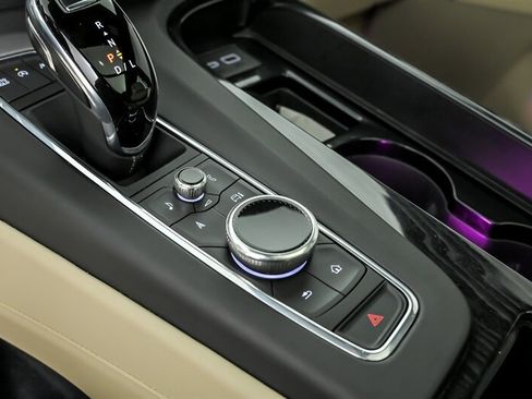 Used 2021 Cadillac Escalade Premium Luxury w/ Driver Assist Tech Package AWD/4WD image 31