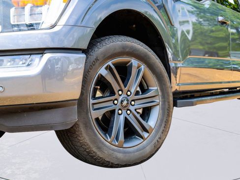 Used 2023 Ford F150 Lariat AWD/4WD image 2