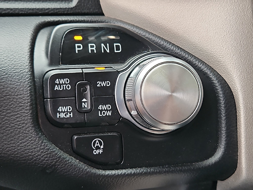 Used 2021 RAM 1500 Laramie AWD/4WD image 15