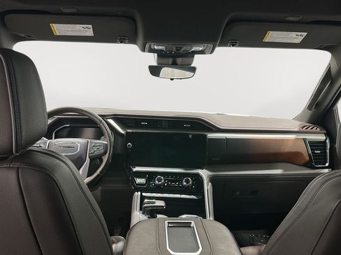Used 2022 GMC Sierra 1500 Denali w/ Technology Package image 19