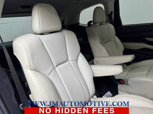 Used 2019 Subaru Ascent Limited AWD/4WD image 21