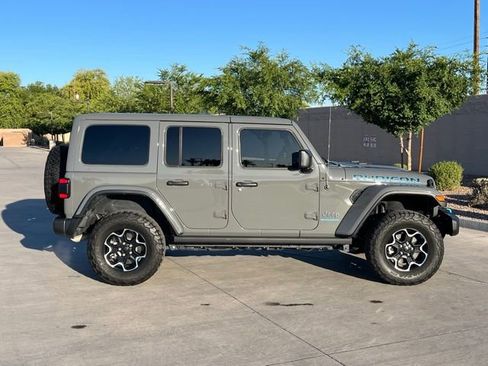 Used 2023 Jeep Wrangler Unlimited Rubicon 4xe AWD/4WD image 4