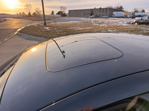 Used 2015 Buick Regal Premium FWD image 14