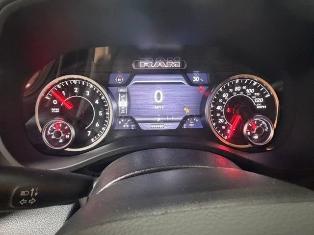New 2027 RAM 1500 Express AWD/4WD image 24