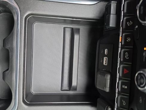 Used 2020 Chevrolet Silverado 1500 LT Trail Boss image 21