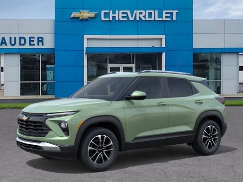 New 2026 Chevrolet TrailBlazer LT w/ Convenience Package image 2