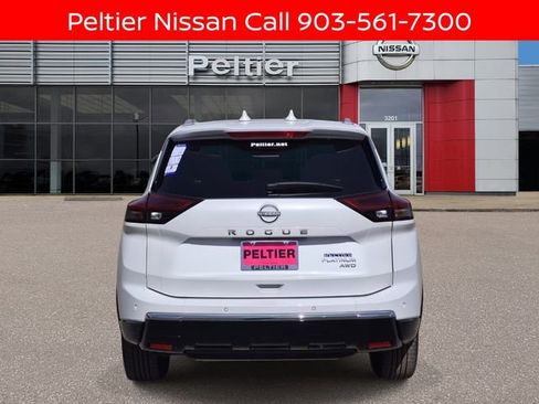 New 2026 Nissan Rogue Platinum w/ Tech Package image 4