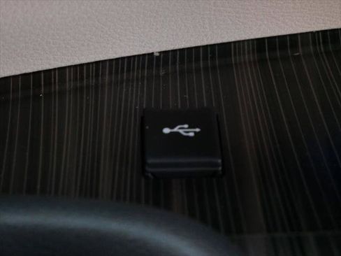 Certified 2022 Toyota Sienna Platinum AWD/4WD image 27