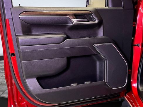 Used 2023 Chevrolet Silverado 1500 LT Trail Boss w/ Protection Package image 21