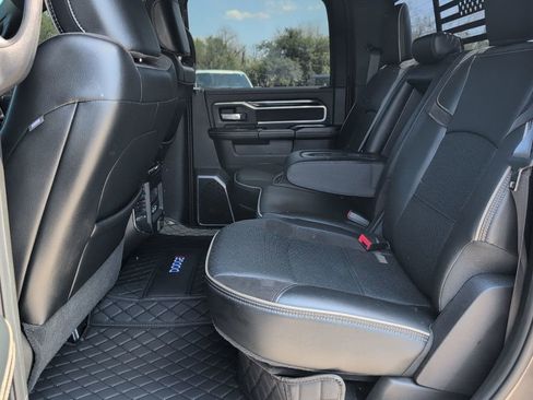 Used 2022 RAM 2500 Laramie AWD/4WD image 11
