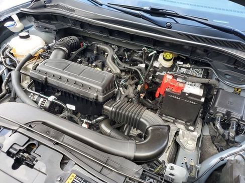 Used 2025 Ford Escape ST-Line image 28