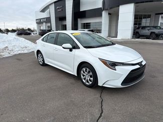 Used 2024 Toyota Corolla LE video 2