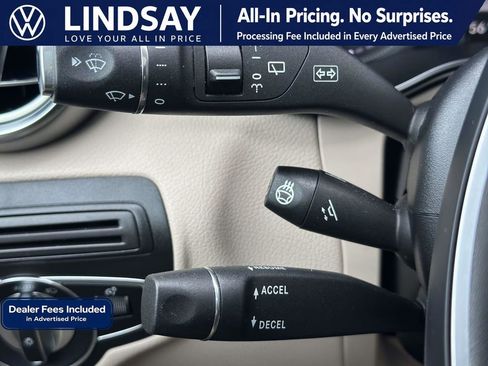 Used 2019 Mercedes-Benz GLC 300 4MATIC image 22
