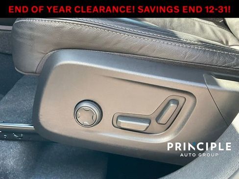 Certified 2023 Volvo XC40 B4 Core w/ Protection Package Premier image 16