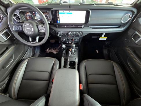 New 2026 Jeep Gladiator Mojave AWD/4WD image 9