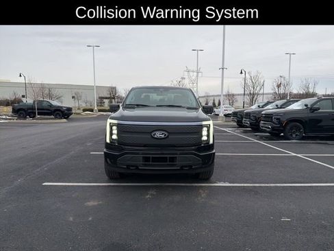 Used 2025 Ford F150 Lightning Flash image 2
