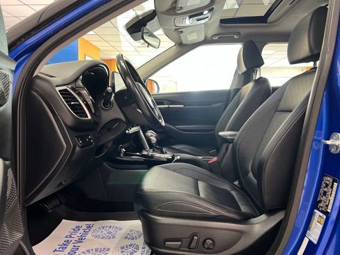 Used 2022 Kia Seltos EX AWD/4WD image 18