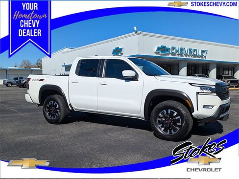 Used 2024 Nissan Frontier PRO-4X image 1